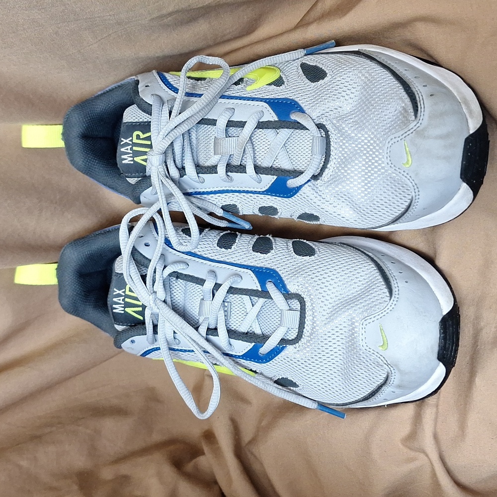 Nike Air Max AP Wolf Grey Lemon Venom Men's Size 8.5